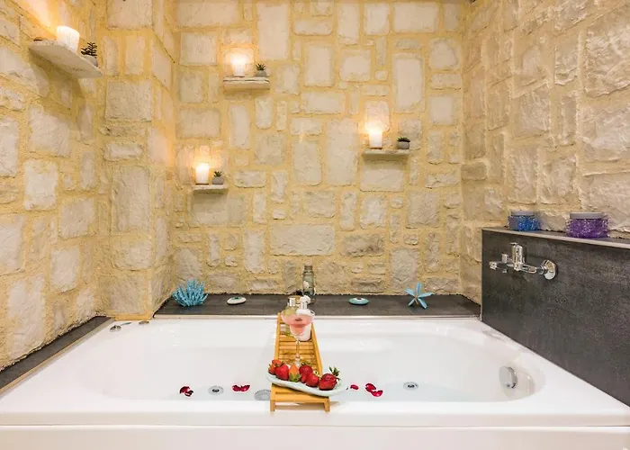 Belle Epoque Halepa's House * 하니아